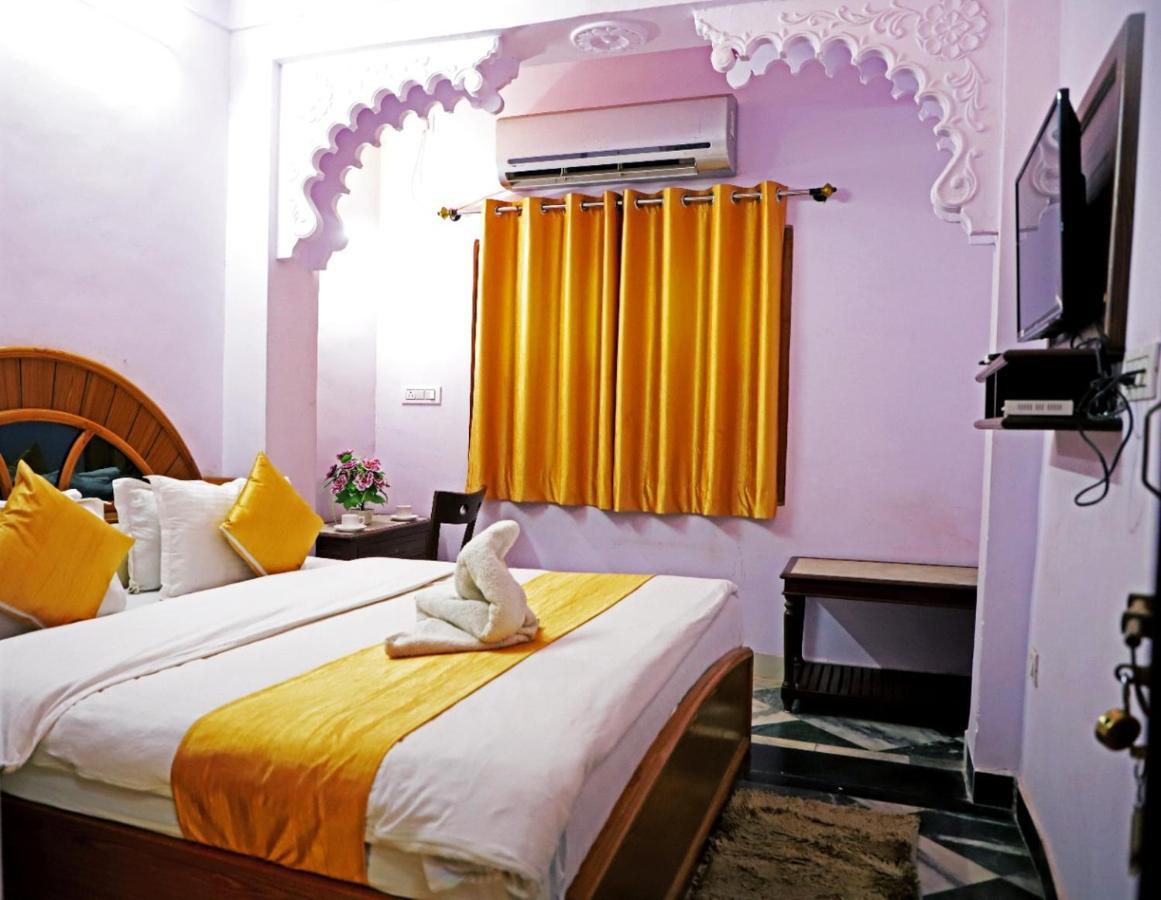 Hotel Rang Sagar Haveli Udaipur Bagian luar foto