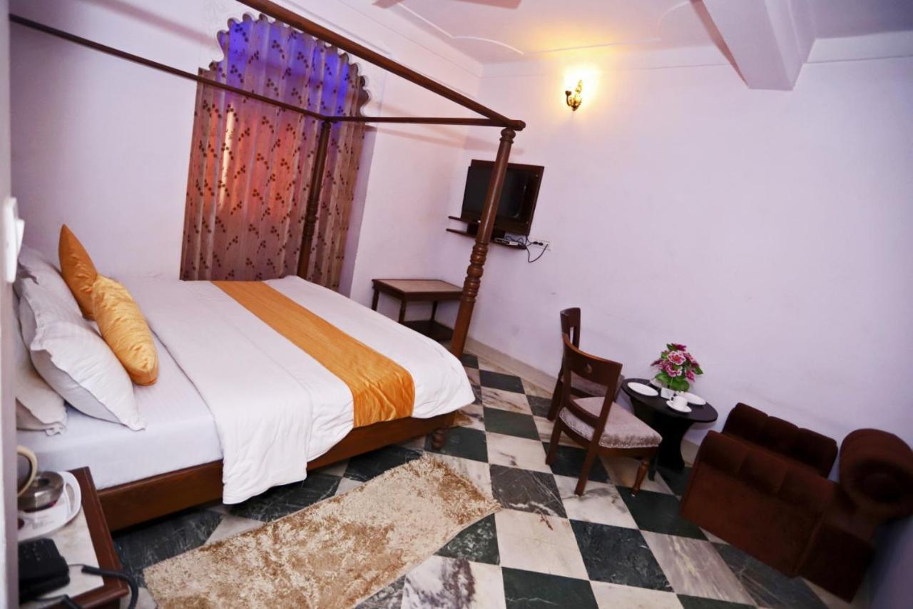 Hotel Rang Sagar Haveli Udaipur Bagian luar foto