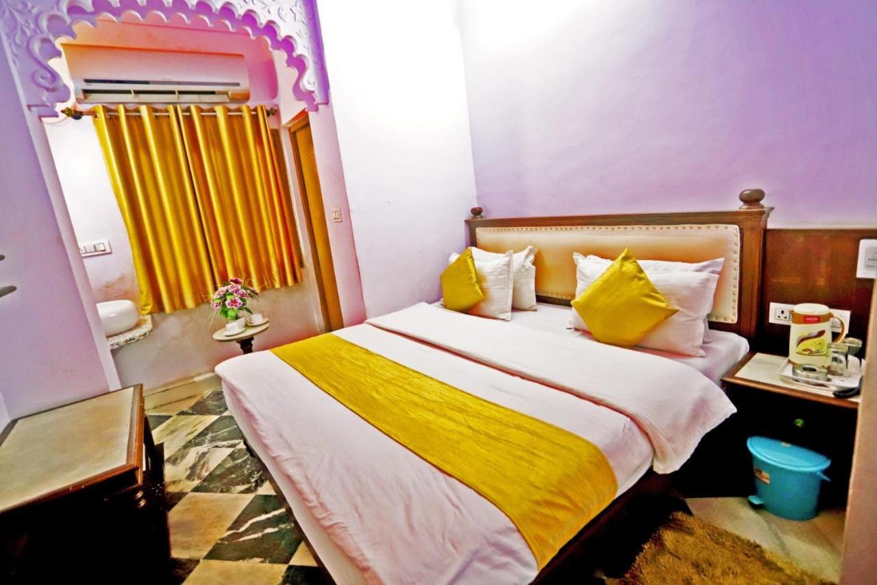 Hotel Rang Sagar Haveli Udaipur Bagian luar foto