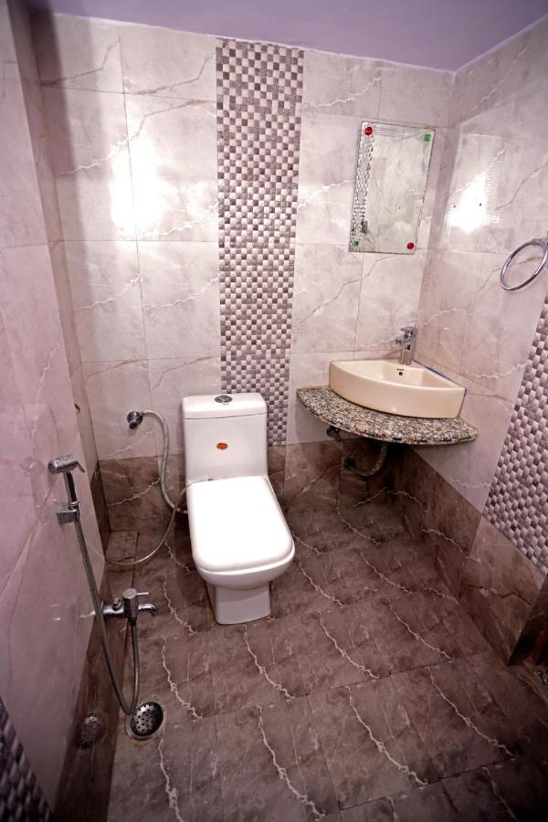 Hotel Rang Sagar Haveli Udaipur Bagian luar foto