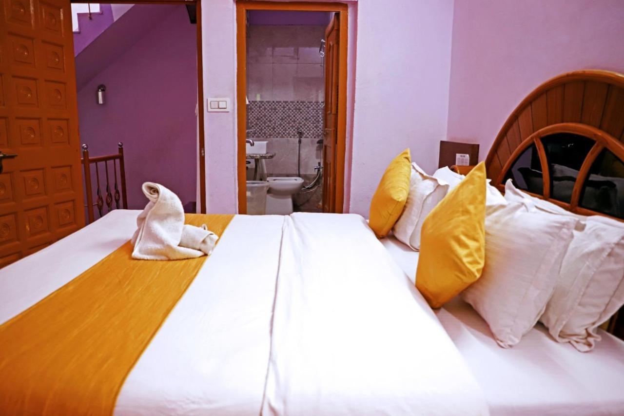 Hotel Rang Sagar Haveli Udaipur Bagian luar foto